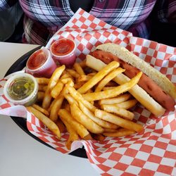 Captain Kidz - Hot dog and fries