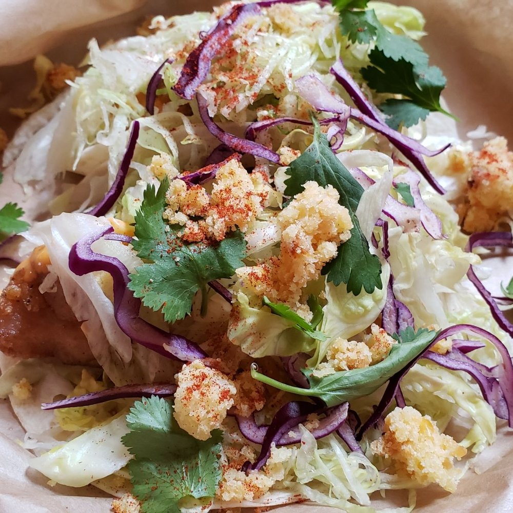 Escondite - Chicken tacos with corn bread croutons - Mexican Near Me - Dollard-des-Ormeaux, Quebec