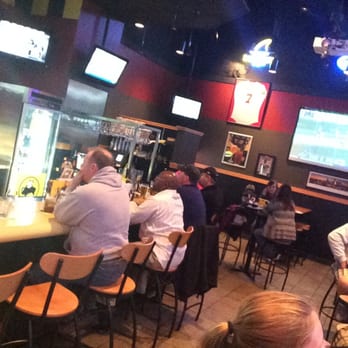 Buffalo Wild Wings - Bar area - American Near Me - Elk River, Minnesota