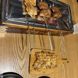 YH's BBQ & Crab - Honey ribs & enoki mushroom