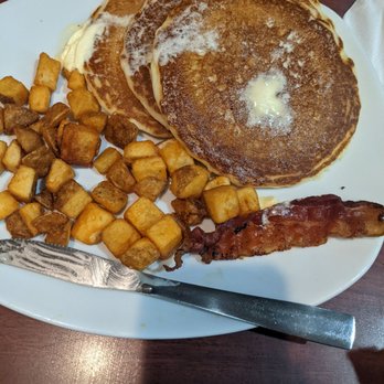 Perkins American Food - Buttermilk pancakes, home fries and bacon - Bakeries Near Me - Cincinnati, Ohio Perkins American Food - Buttermilk pancakes, home fries and bacon - Bakeries Near Me - Cincinnati, Ohio