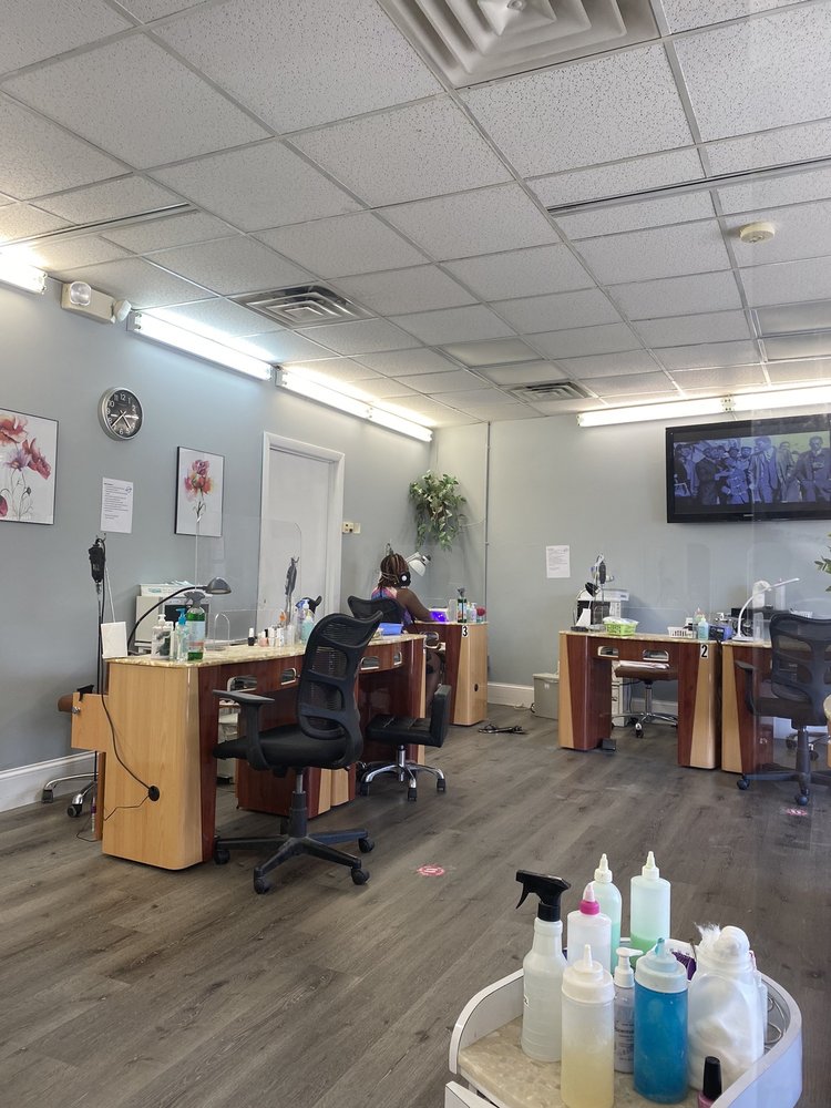 TAMMY’S NAIL Updated August 2024 35 Reviews 495 Worcester Rd