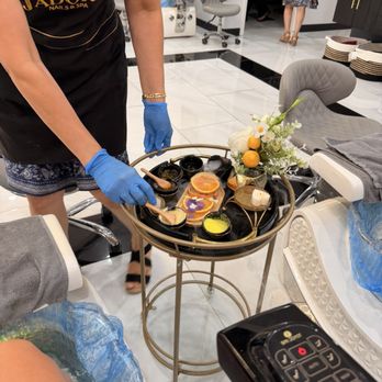 J'adore Nails & Spa - Gold pedi rolled out - Nail Salons Near Me - Arnold, Missouri J'adore Nails & Spa - Gold pedi rolled out - Nail Salons Near Me - Arnold, Missouri