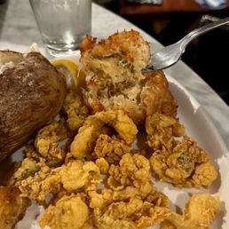 Crab Cakes Dinner