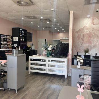 Lacquer Me Nail Bar - Nail Salons Near Me - Boca Raton, Florida Lacquer Me Nail Bar - Nail Salons Near Me - Boca Raton, Florida