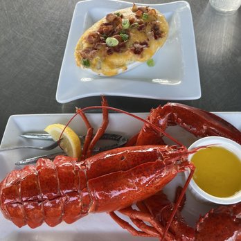 Skye Bar & Grille - $26 1 1/4 lb lobster! With a side of loaded mashed potatoes. Yummmm - Bars Near Me - Ocean City, Maryland Skye Bar & Grille - $26 1 1/4 lb lobster! With a side of loaded mashed potatoes. Yummmm - Bars Near Me - Ocean City, Maryland