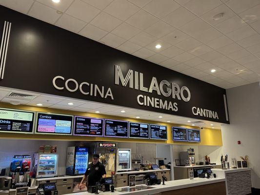 Milagro Cinemas Norwalk by null
