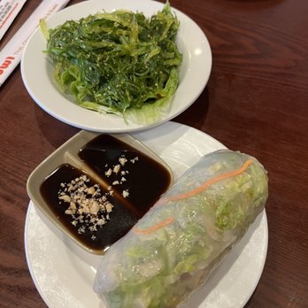 Red Bowl - Vietnamese Shrimp Summer Roll and Seaweed Salad - Chinese Near Me - Spartanburg, South Carolina Red Bowl - Vietnamese Shrimp Summer Roll and Seaweed Salad - Chinese Near Me - Spartanburg, South Carolina