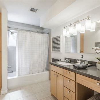 Elite Pro Surfaces - This is our before picture of our bathroom - Flooring Near Me Elite Pro Surfaces - This is our before picture of our bathroom - Flooring Near Me