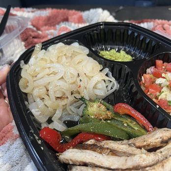 Jose Peppers - Chicken Fajitas - Mexican Near Me - Wichita, Kansas Jose Peppers - Chicken Fajitas - Mexican Near Me - Wichita, Kansas