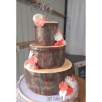Get Caked By Stacy - Rustic wedding cake - Cupcakes Near Me