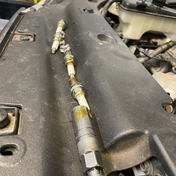 Beverly Auto Repair & Services - Spark plugs with traces of oil - Auto Repair Near Me - Lowell, Arkansas Beverly Auto Repair & Services - Spark plugs with traces of oil - Auto Repair Near Me - Lowell, Arkansas