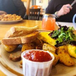 The Toasted Owl - East Side