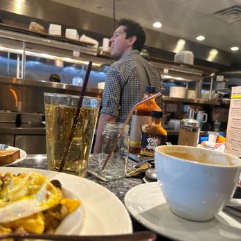 Yolk - South Loop - Breakfast & Brunch Near Me - Chicago, Illinois Yolk - South Loop - Breakfast & Brunch Near Me - Chicago, Illinois