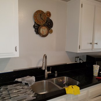 Handyman Rich - Before backsplash. - Handyman Near Me Handyman Rich - Before backsplash. - Handyman Near Me