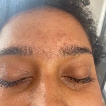 Safa Elite Eyebrows - Before photo - Threading Services Near Me - Las Vegas, Nevada
