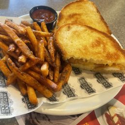 Mozzarella Grilled Cheese