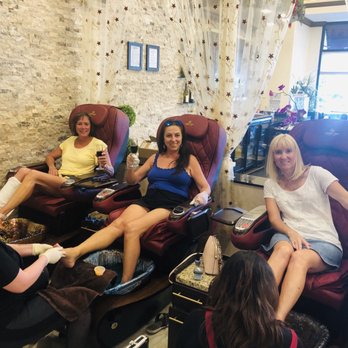 Anthony Vince' Nail Spa - Nail Salons Near Me - Littleton, Colorado