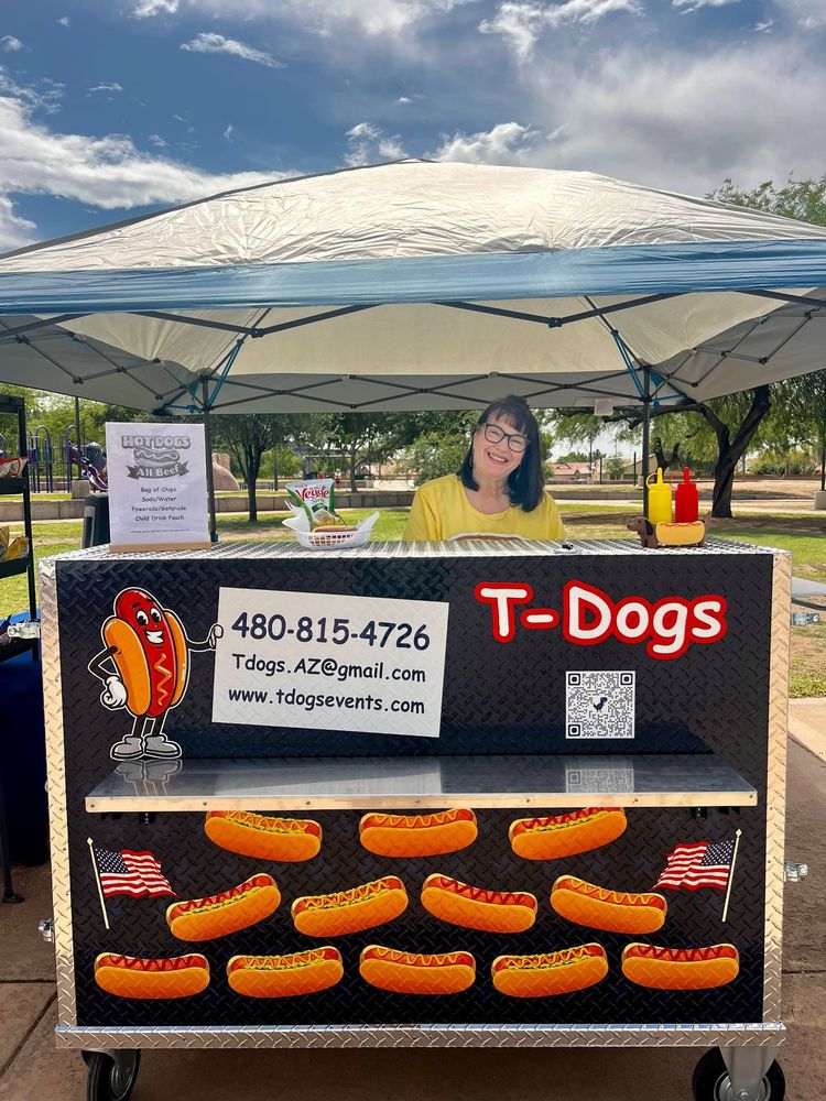 T-Dogs Logo