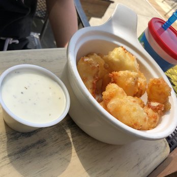 Red Lion Pub - Spotted Cow Cheese Curds - Pubs Near Me - Milwaukee, Wisconsin Red Lion Pub - Spotted Cow Cheese Curds - Pubs Near Me - Milwaukee, Wisconsin
