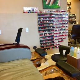 Pedicure Stations & Wall Polishes! Pedicure Stations & Wall Polishes!