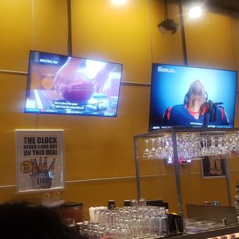 Buffalo Wild Wings - Sports Bars Near Me - Gainesville, Florida Buffalo Wild Wings - Sports Bars Near Me - Gainesville, Florida