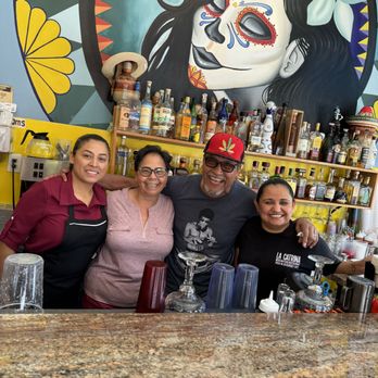 La Catrina - Mexican Near Me - Chicago, Illinois