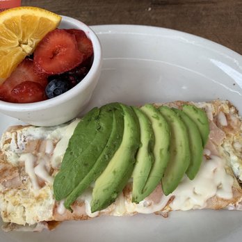Cafe De Olla - Turkey & Avocado Omelette (8/17/20) - American Near Me - Burbank, California Cafe De Olla - Turkey & Avocado Omelette (8/17/20) - American Near Me - Burbank, California