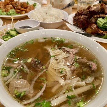 Mai Lee - Vietnamese Near Me - Saint Louis, Missouri