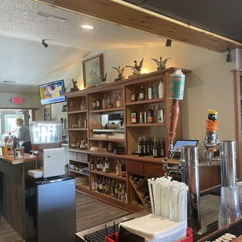 Water Street Tavern - a view of the bar - American Near Me - Stoughton, Wisconsin