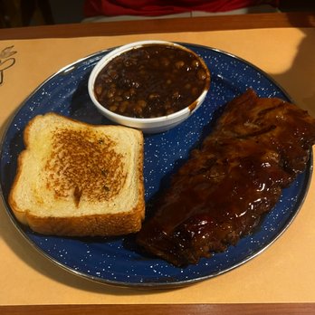Rib Country BBQ - Murphy - Ribs with toast and beans - Barbeque Near Me - Murphy, North Carolina