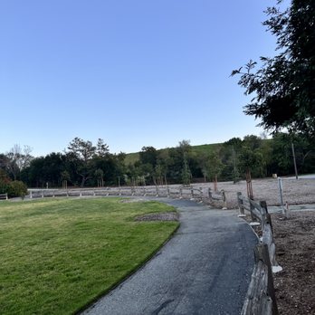 Stanford Hills Park - Parks Near Me - Menlo Park, California