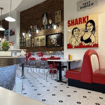 D-Town Burger Bar - Burgers Near Me - Los Angeles, California D-Town Burger Bar - Burgers Near Me - Los Angeles, California