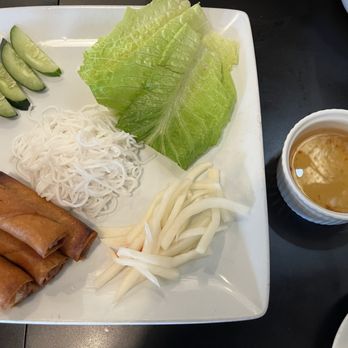 Insomnia - Spring rolls - Coffee & Tea Near Me - Honolulu, Hawaii