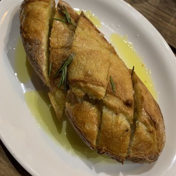 Il Postino - Italian Near Me - Unionville, Ontario