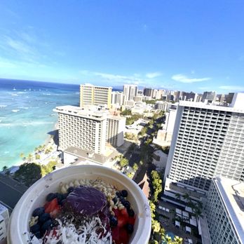 Waffle and Berry - Waffles Near Me - Honolulu, Hawaii