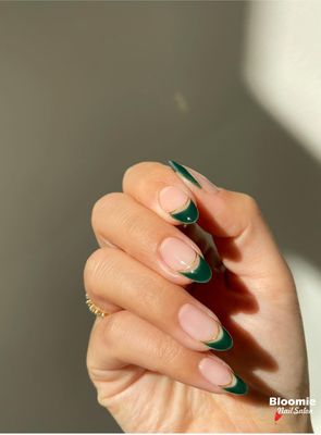 Bloomie Nail Salon by null