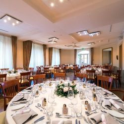 The Garden On The Lake - The Garden on the Lake (Bon Rivage) - repas d'anniversaire