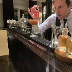 Bolds Travel, Cruise & Tours - Ritz Carlton Amsterdam- love the bar