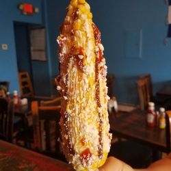 El Canton Restaurant - Elotes locos