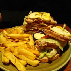 Manhattan Lounge-Bar - Sandwich