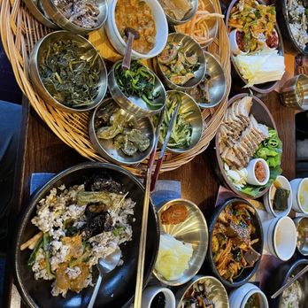 Borit Gogae - Set Menu with Barley Rice Bossam (Pork Belly with cabbage and pickled veggies towards the upper middle of the picture) - Korean Near Me - Los Angeles, California Borit Gogae - Set Menu with Barley Rice Bossam (Pork Belly with cabbage and pickled veggies towards the upper middle of the picture) - Korean Near Me - Los Angeles, California