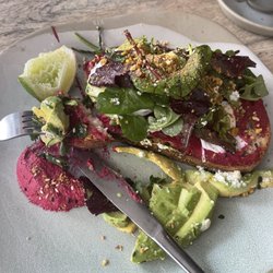 Mockingbird Cafe - Avocado toast