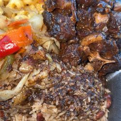 Island Cravings - Oxtail