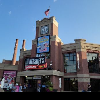 Hershey's Chocolate World - Outside Chocolate World - Kids Activities Near Me - Hershey, Pennsylvania Hershey's Chocolate World - Outside Chocolate World - Kids Activities Near Me - Hershey, Pennsylvania