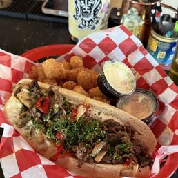 cheesesteak tots rainiers