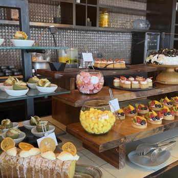 The Ledge - Dessert buffet - American Near Me - Cabo San Lucas, BCS The Ledge - Dessert buffet - American Near Me - Cabo San Lucas, BCS