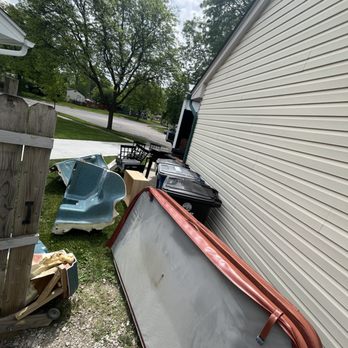 248-Junk-Be-Gone - Junk Removal & Hauling Near Me - New Hudson, Michigan 248-Junk-Be-Gone - Junk Removal & Hauling Near Me - New Hudson, Michigan