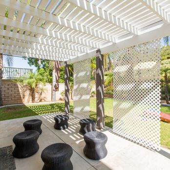 Caring Hands Recovery - Rehabilitation Center Near Me - Corona, California