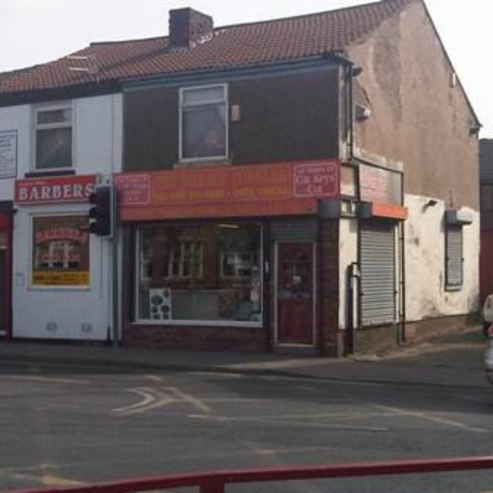 The Village Cobbler - Shoe Repair Near Me - Ashton-under-Lyne, XGM